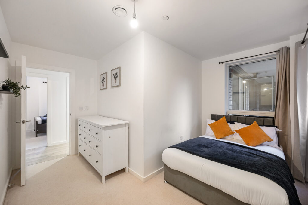 rcbnc flat 11 cargo house bedroom b4 (1)